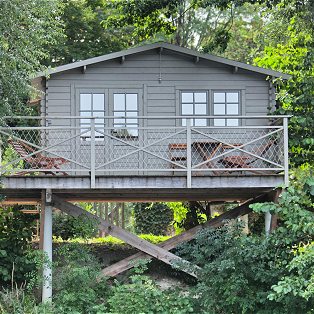 Cabanne sur pilotis en Charente à Cognac