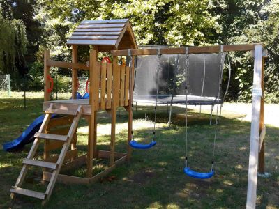 Aire de jeux de l'hôtel Quai des Pontis à Cognac en Charente