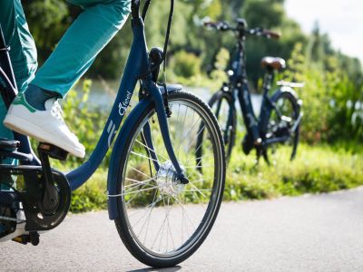 Location de vélos et de trotinettes électriques l'hôtel Quai des Pontis à Cognac en Charente